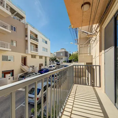 Appartamento Charming 2 Bedroom In Swieqi Is-Swieqi