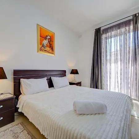 Charming 2 Bedroom In Swieqi *